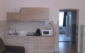 Lizy apartman